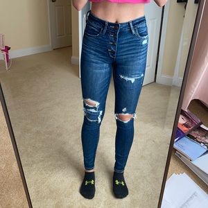 American eagle distressed skinny jeans